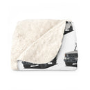 70 Series Land Cruiser Sherpa Fleece Camping Blanket - Reefmonkey Prisma Denesi