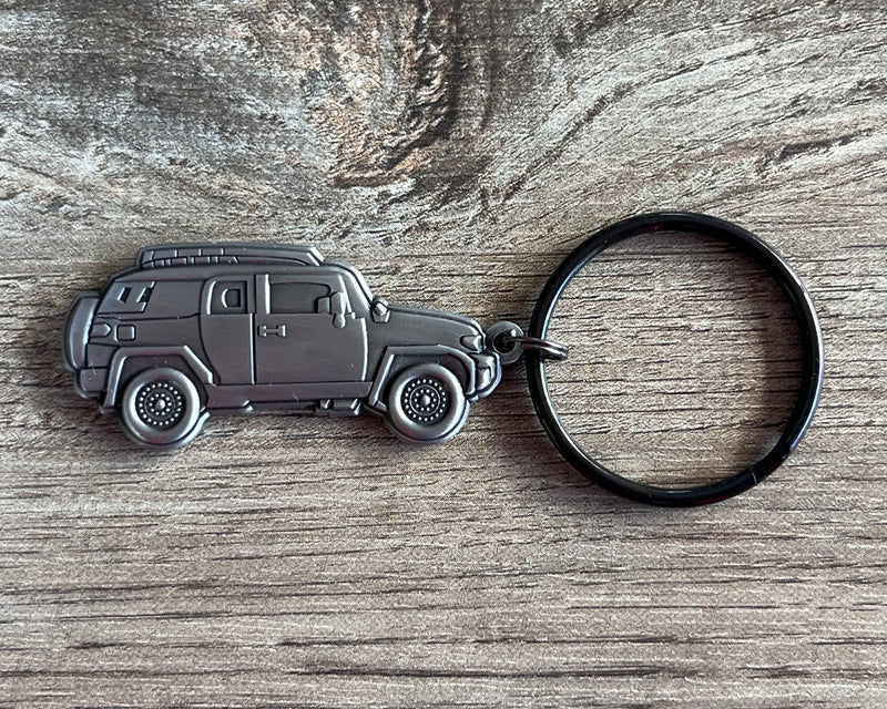 FJ Cruiser 3D Metal Keychain Key Chain Key Ring